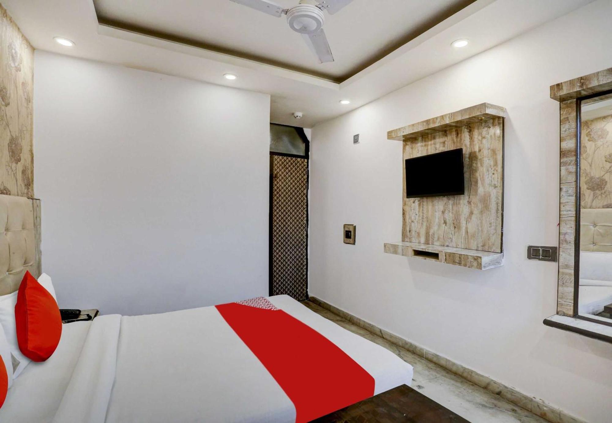 Hotel Live On Del1739